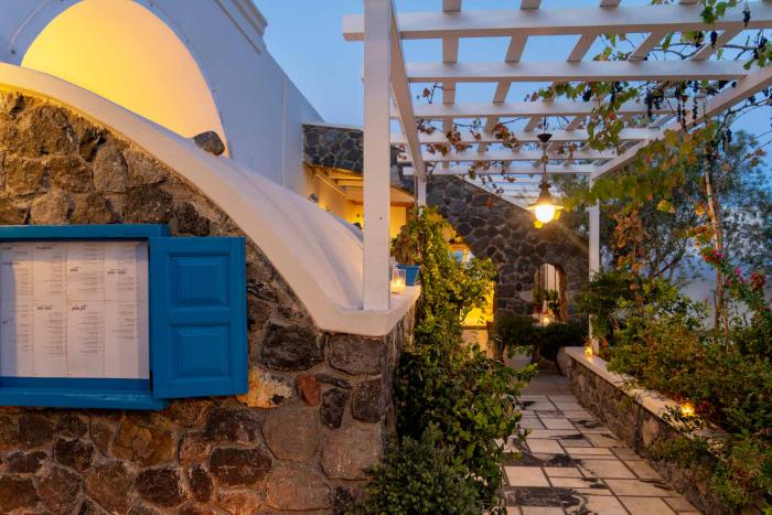Santorini Restaurant Aroma Avlis About us 1