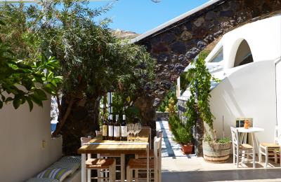 SANTORINI RESTAURANT AROMA AVLIS titlos 5 001